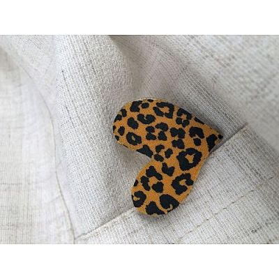      Broche coeur de leopard 